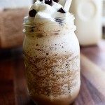 بالصور تعلم طريقة عمل مشروب الفرابتشينو بمذاقات مختلفة