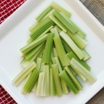 اعمل بنفسك شجرة الكريسماس بالخضروات بالصور وصفة ممتعة