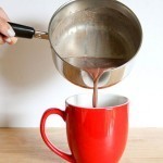 طريقة عمل مشروب النوتيلا بالمارشميلو والكريمة