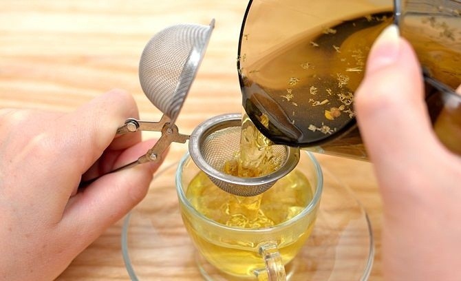 طريقة عمل شاي البابونج بالصور وما فوائده لجسمك وصحتك