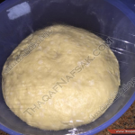 مقادير وطريقة عمل عجينة البيتزا بالصور بدون أي غلطة مقادير وطريقة عمل عجينة البيتزا بالصور بدون أي غلطة