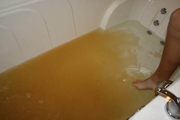 طريقة حمام الدوتكس بالزنجبيل لصحة الجسم وتجميله طريقة حمام الدوتكس بالزنجبيل لصحة الجسم وتجميله