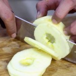 بالصور وصفة شيبس التفاح صحية ولذيذة جدا