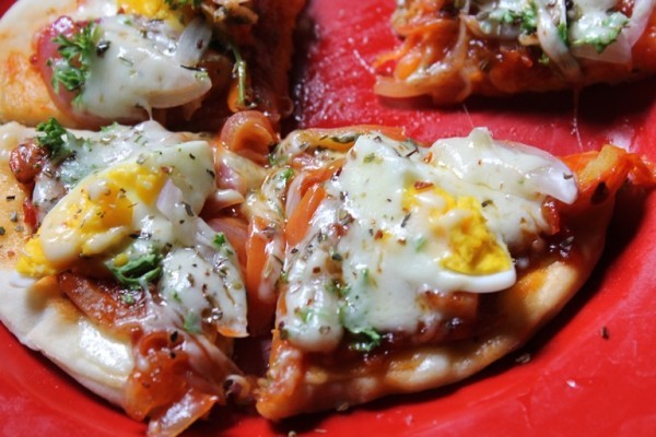 وصفة شهية لعمل بيتزا البيض بالصور