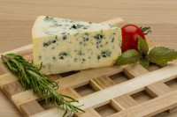 أسرار فوائد الجبنة الريكفورد أو الجبنة الزرقاء ١٠ فوائد مدهشة لجسمك أسرار فوائد الجبنة الريكفورد أو الجبنة الزرقاء ١٠ فوائد مدهشة لجسمك