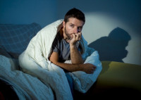 التعرق الليلي عند الرجل الأسباب والعلاج
