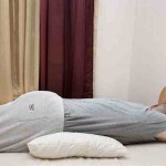 أوضاع النوم الصحيحة والتي تخفيف الم العمود الفقري