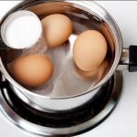 قم بوضع صودا الخبز أثناء غلي البيض السبب مدهش قم بوضع صودا الخبز أثناء غلي البيض السبب مدهش