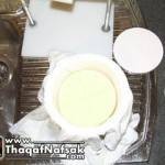 طريقة عمل الجبنة الرومي في البيت بالصور