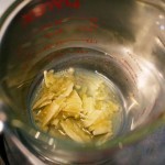 ازالة شعر الوجه بشمع إصنعيه بنفسك