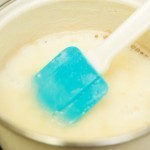 بالصور طريقة عمل الحليب المكثف في البيت