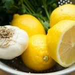 وصفة عمل سلطة الحمص بالجبن الفيتا اللذيذة