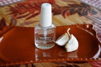 خلطة الثوم للأظافر لإمكانية تطويل الاظافر خلطة الثوم للأظافر لإمكانية تطويل الاظافر