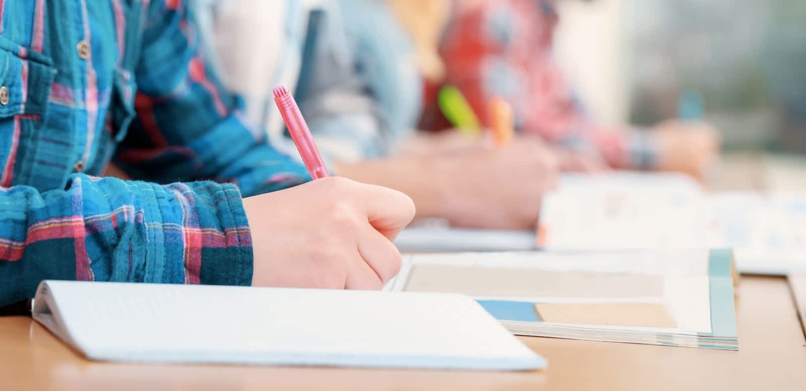 كيف تأخذ ملاحظاتك الجامعية إلى مستوى آخر: أفضل 6 طرق لتدوين الملاحظات كيف تأخذ ملاحظاتك الجامعية إلى مستوى آخر: أفضل 6 طرق لتدوين الملاحظات