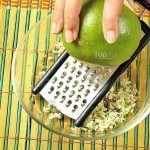 مقشر للجسم و الوجه باستخدام ملح البحر للتبيض و تجديد الجلد الميت