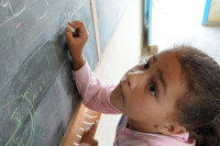 للمُعلّمين: ست وسائل بسيطة ومميّـزة تجعل دروسك لا تُنسَـى للمُعلّمين: ست وسائل بسيطة ومميّـزة تجعل دروسك لا تُنسَـى