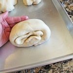 طريقة عمل العيش الفينو خطوة بخطوة بالصور طريقة عمل العيش الفينو خطوة بخطوة بالصور