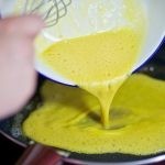 وصفة عمل الأومليت المحشو بالمشروم بالصور