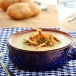 شوربة البطاطس بالثوم المقلي بالصور