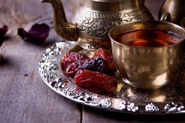 حموضة بسبب الإفطار وطرق العلاج حموضة بسبب الإفطار وطرق العلاج