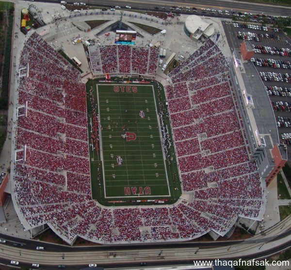 بالصور اكبر ١٠ ملعب في العالم