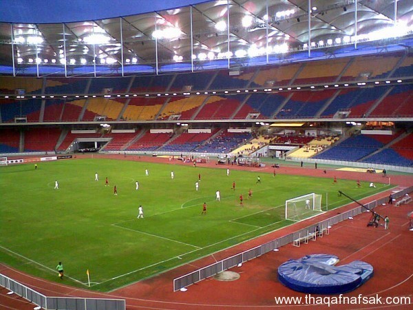 بالصور اكبر ١٠ ملعب في العالم