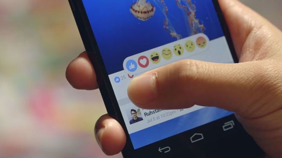 أصبحت لغة عالمية… قصة نشأة الرموز التعبيرية Emoji وأسباب انتشارها! أصبحت لغة عالمية… قصة نشأة الرموز التعبيرية Emoji وأسباب انتشارها!