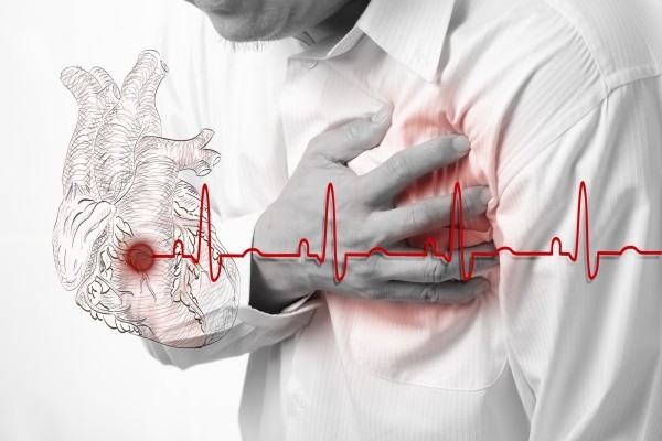 عشرة أشياء تبعد عنك شبح الإصابة بأزمة قلبيـة