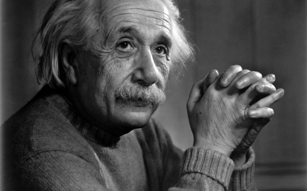 10 نصائح هامة من أينشتاين للنجاح 10 نصائح هامة من أينشتاين للنجاح