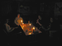 5 أشياء مفيدة تستطيع فعلها عند انقطاع التيار الكهربائي 5 أشياء مفيدة تستطيع فعلها عند انقطاع التيار الكهربائي