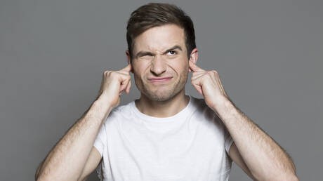 لماذا يكره البعض أصواتهم عند سماعها؟ لماذا يكره البعض أصواتهم عند سماعها؟