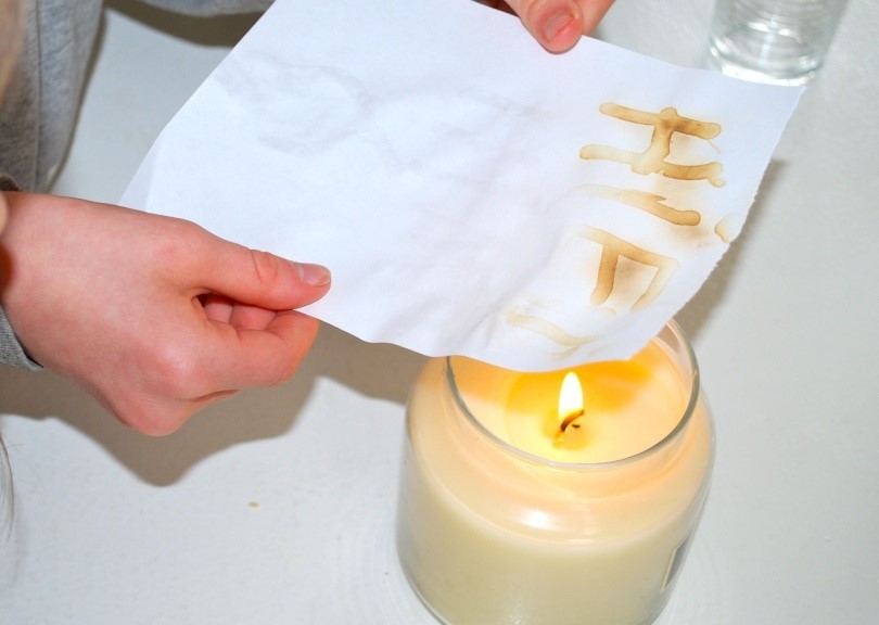 يُمكنك تجربتها بنفسك: تجارب علمية بسيطة تجعل من العلم شيئاً مُسلياً ! يُمكنك تجربتها بنفسك: تجارب علمية بسيطة تجعل من العلم شيئاً مُسلياً !