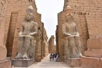 تعبير عن أهمية السياحة اقتصاديا واجتماعيا وثقافيا تعبير عن أهمية السياحة اقتصاديا واجتماعيا وثقافيا