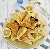فطائر السبانخ بالسماق فطائر السبانخ بالسماق