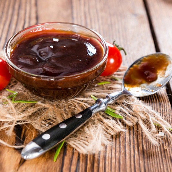 الصلصات الساخنه