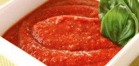 طريقة عمل صلصة البيتزا طريقة عمل صلصة البيتزا