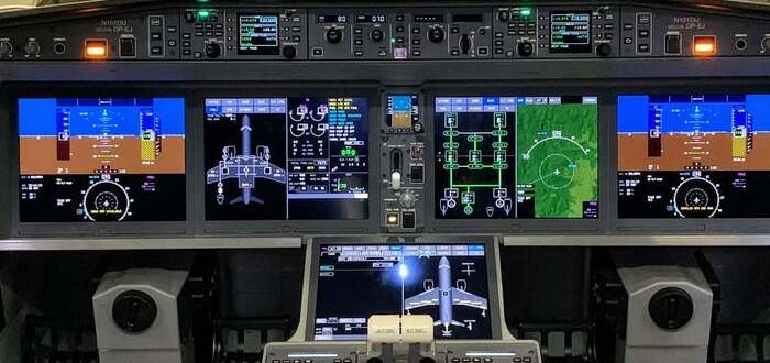 متى يتم تشغيل الطيار الآلي ؟ .. وكيف يعمل