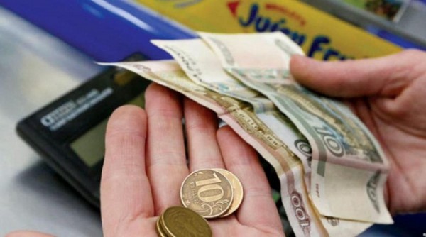 الفرق بين الدخل الحقيقي والدخل النقدي