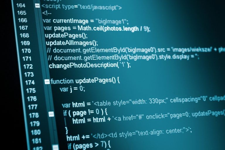 مميزات وعيوب لغة HTML