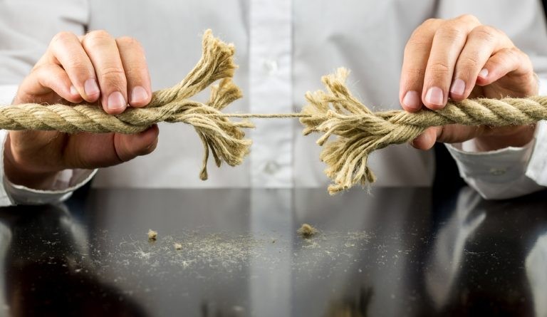 قانون قوة الشد في الحبل