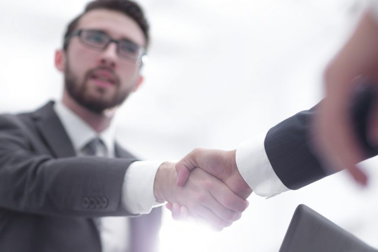 كيف تجعل مديرك يحترمك