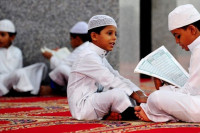 ما هو السن المناسب لـ ” تحفيظ الطفل القرآن ؟ “ ما هو السن المناسب لـ ” تحفيظ الطفل القرآن ؟ “