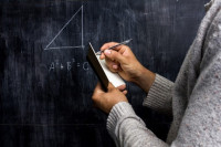 كيف أحسب ارتفاع المثلث كيف أحسب ارتفاع المثلث