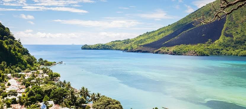 ما تشتهر به إندونيسيا