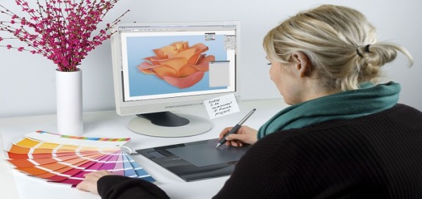 ماهي وظيفة مصمم جرافيك