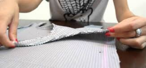 طريقة تفصيل فستان