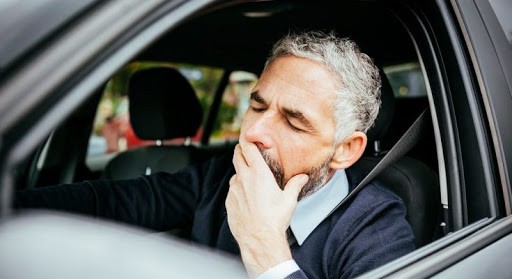 شرح خاصية تنبيه السائق عند النعاس شرح خاصية تنبيه السائق عند النعاس