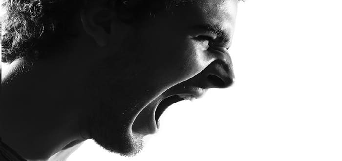 ما هو العنف اللفظي