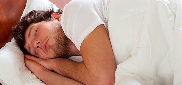 تفسير رؤية اشخاص غريبة في المنام