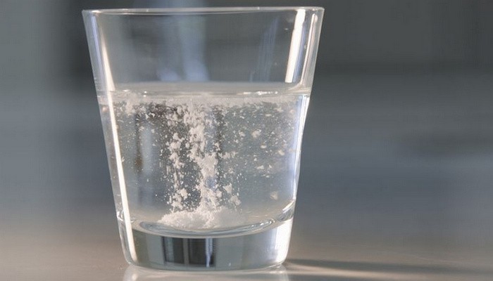 لماذا يعتبر الماء مذيب عام